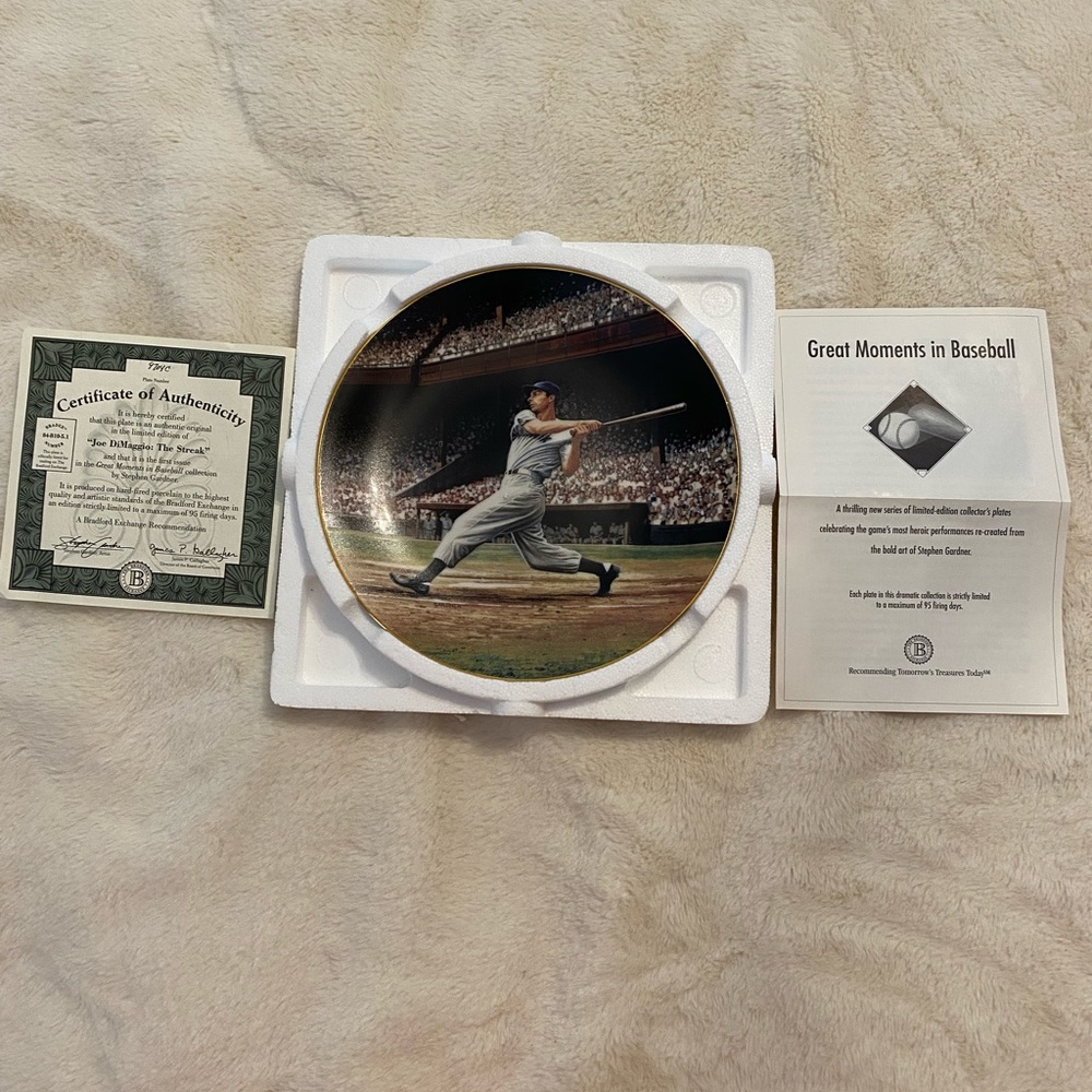 1993 Bradford Exchange Joe DiMaggio The Streak Collector Plate NY Yankees $8